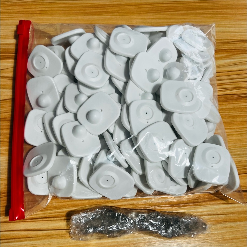 Security Tags and pins 100 Count